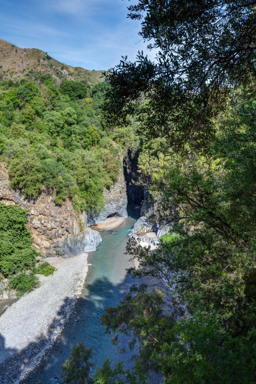 Glamping Alcantara Мотта-Камастра Экстерьер фото